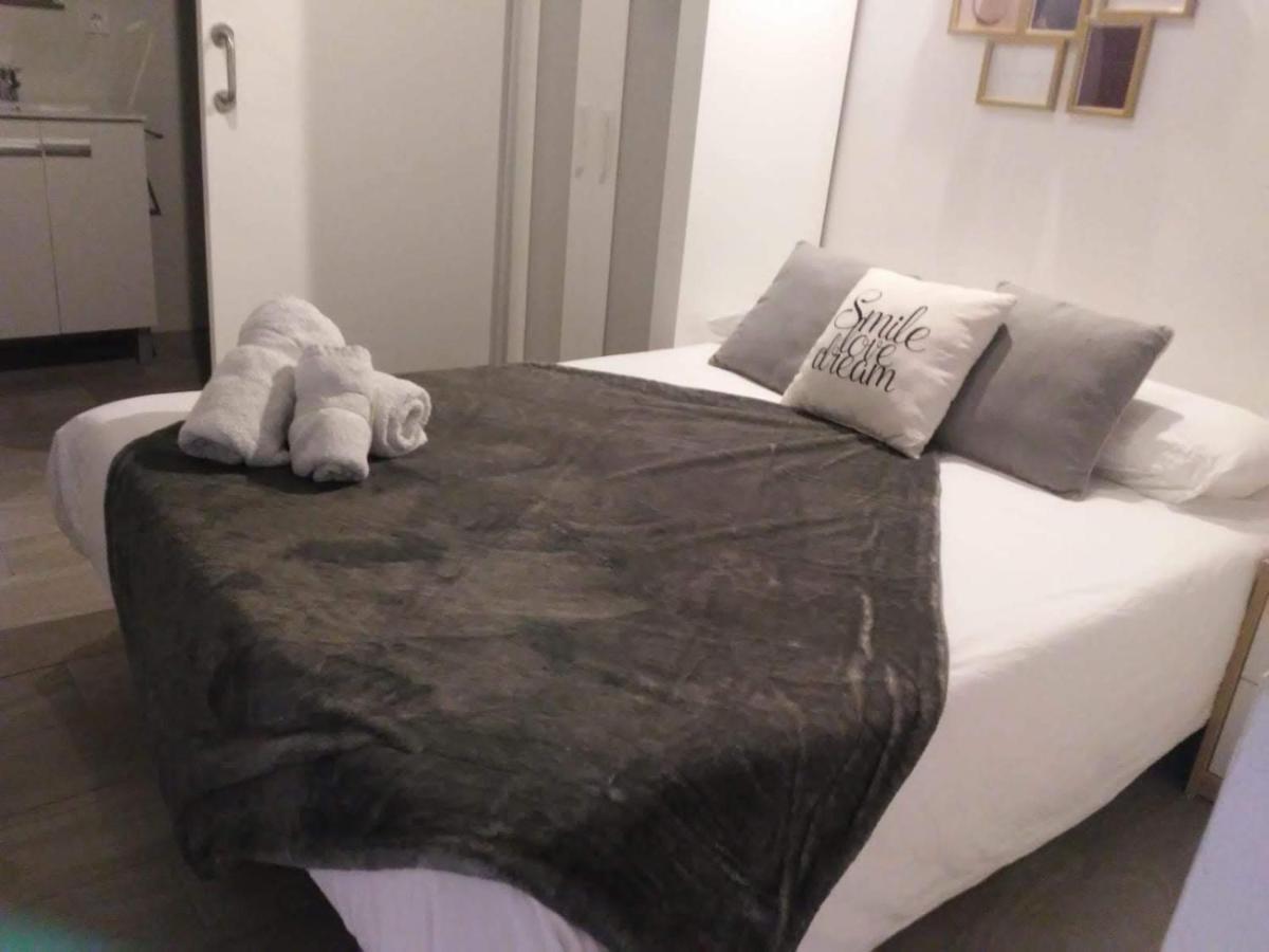 Cozy Rooms Valencia Exterior foto